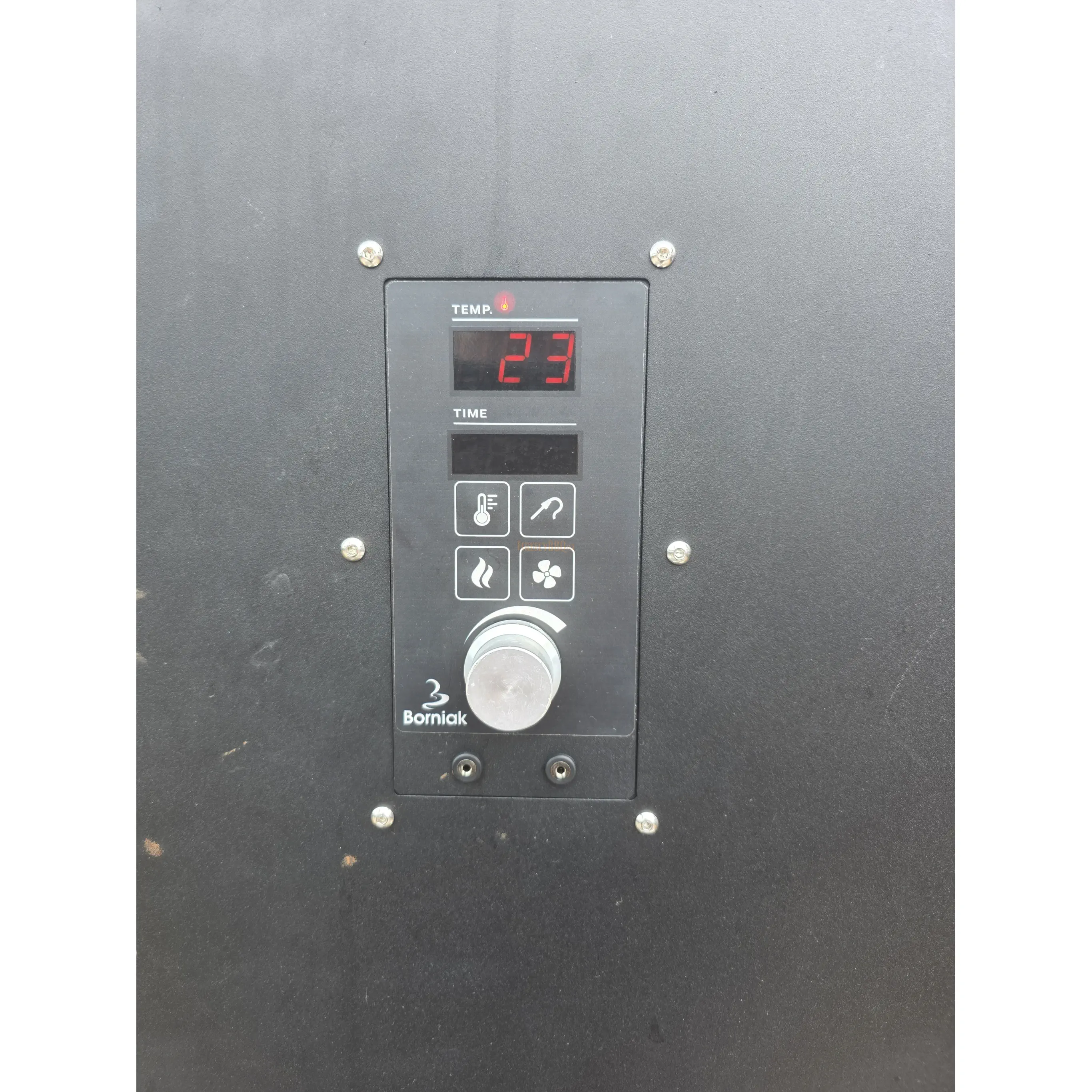 Borniak Commercial Smoker with 10 Shelves - Image 4
