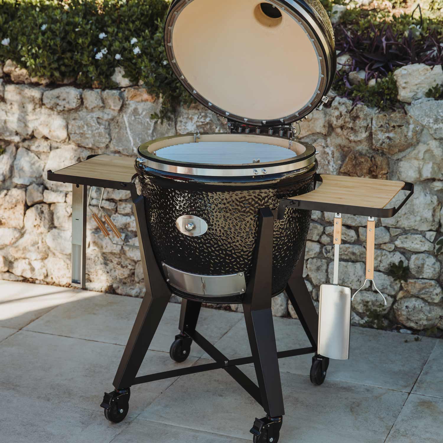 Monolith TWO.55 Kamado Grill - Image 6