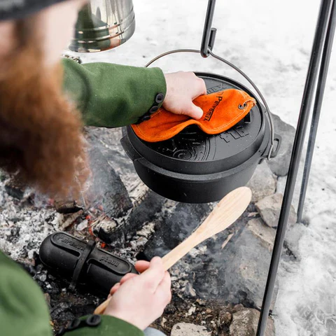 Petromax 3.5L Cast Iron Dutch Oven - Image 4
